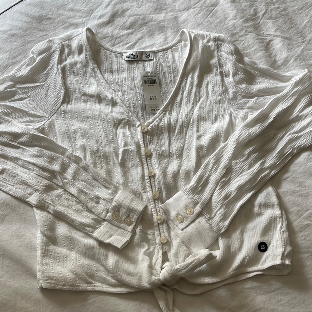 Hollister, white blouse, extra small new with tags